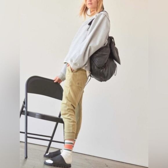 NWT Free People Movement Heather Gray Slouchy Sweater - Picture 4 of 5